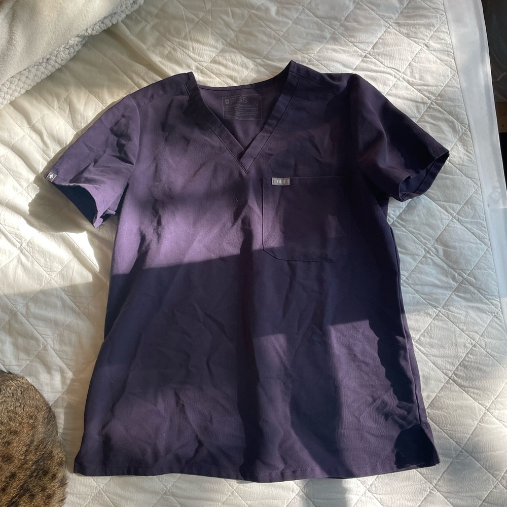 Figs purple one pocket scrub top